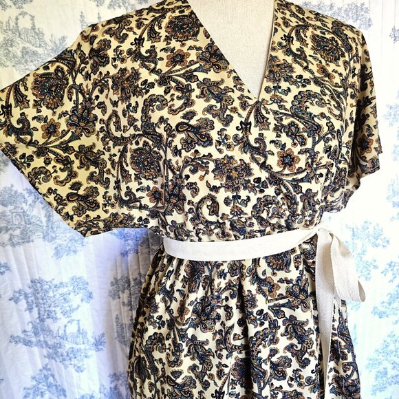 Sz S to M Kimono Sleeve Wrap Dress Tan NEW - Picture 3 of 10